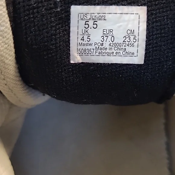 Vans Sk8-Mid Reissue V Black And True White Sneakers - Picture 8 of 9